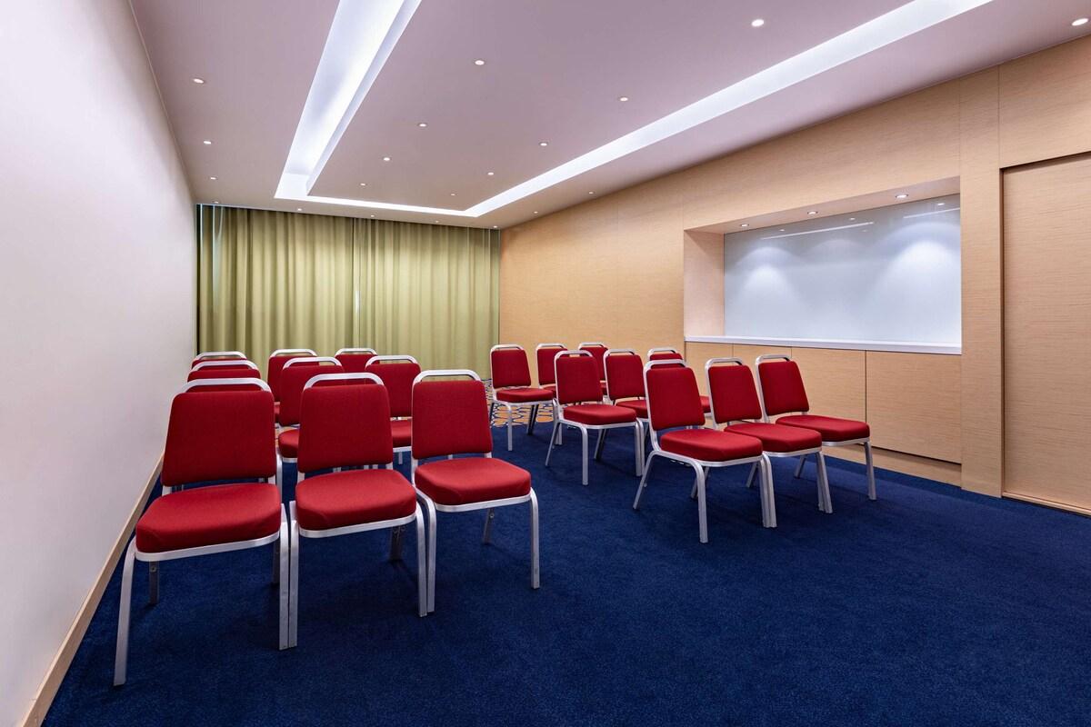 Проведение мероприятий в отеле Cosmos Saint-Petersburg Pribaltiyskaya Hotel